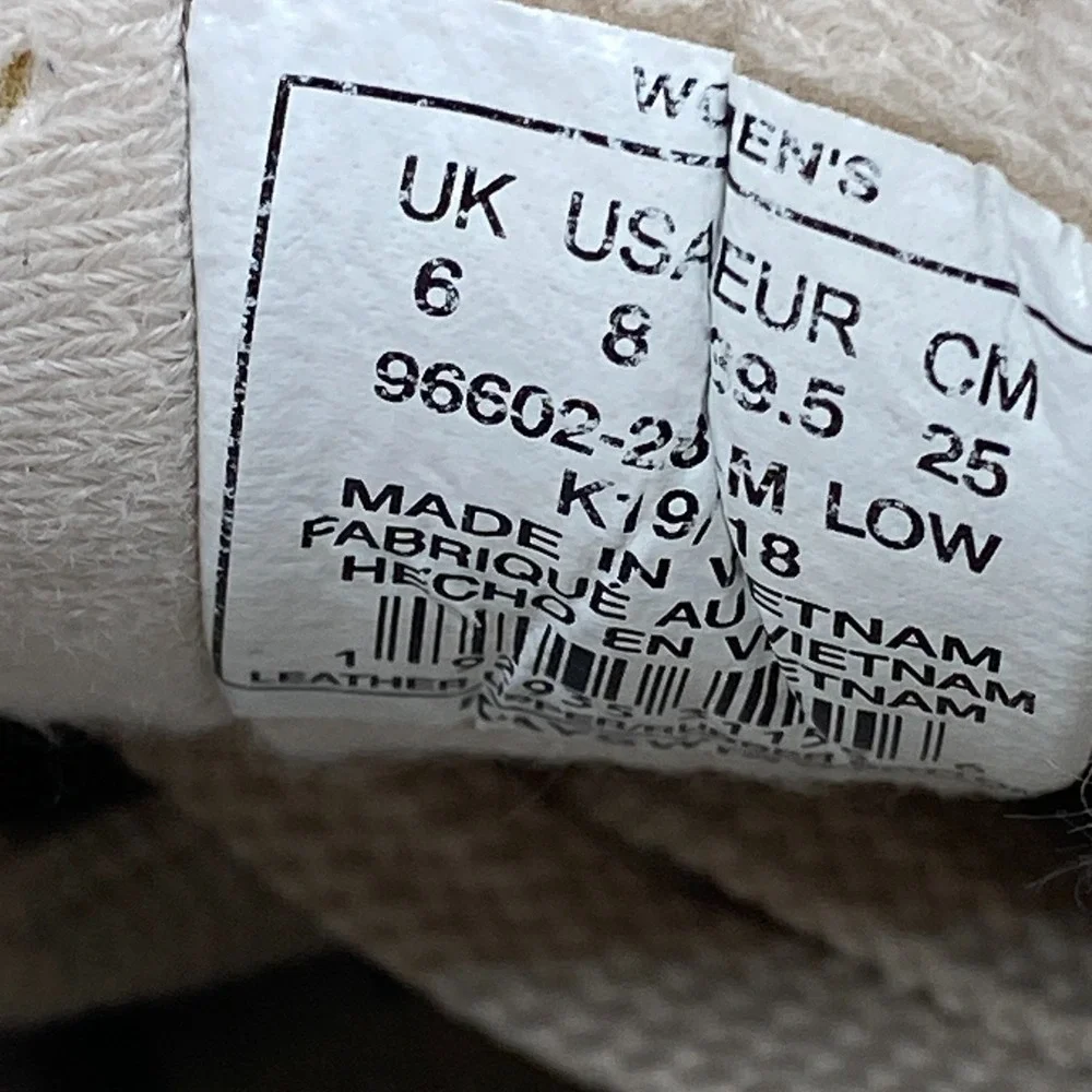 K-Swiss Gstaad Low Top Leather Tennis Sneakers Shoes Women's‎ Size 8 Beige White